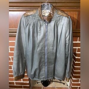 Women’s leather jacket